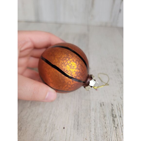 Blown glass basketball sport ornament Xmas - Picture 4 of 6